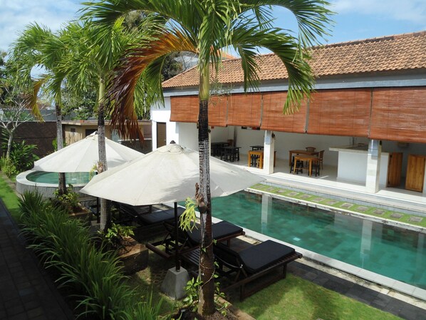 Outdoor pool - Arya Residence (Ungasan)