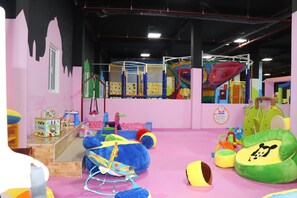 منطقة لعب الأطفال - داخلية