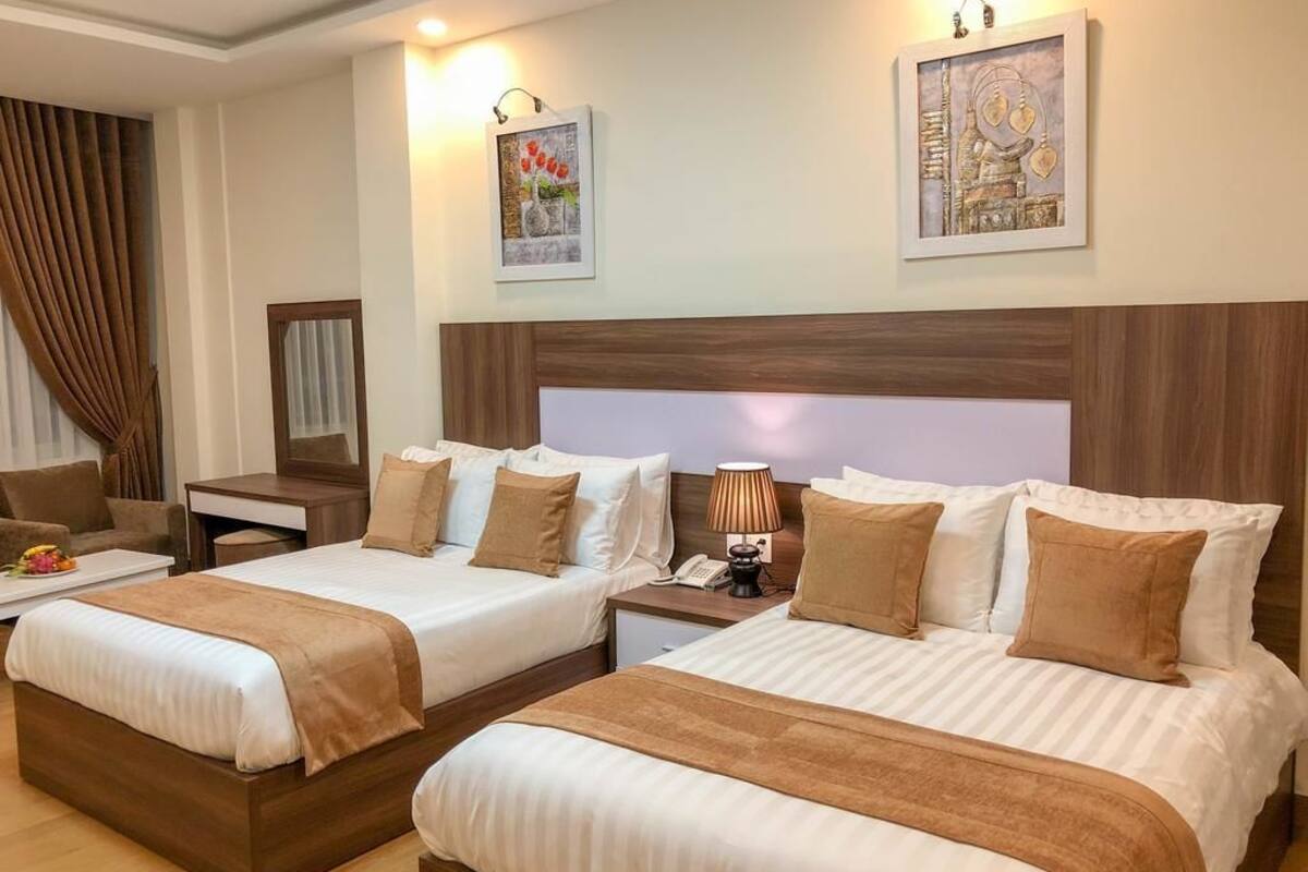 deluxe twin room | 1 bedroom, in-room safe, desk, free wifi