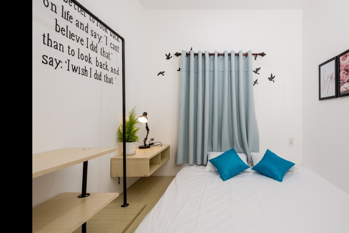 Basic Double Room, No Windows | Desk, free WiFi, bed sheets