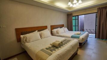 Family Quadruple Room, 1 Bedroom, Accessible, 2 Bathrooms | Minibar, desk, blackout drapes, free WiFi