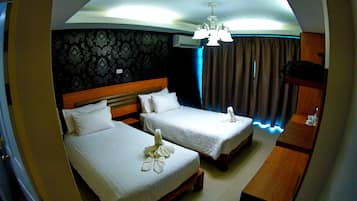 Superior Studio, 2 Twin Beds | Minibar, desk, blackout drapes, free WiFi