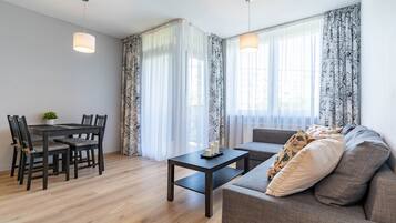 Apartment, 1 Bedroom | Individually decorated, individually furnished, blackout curtains
