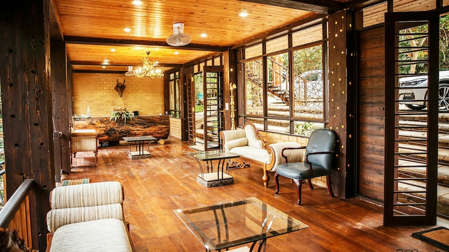 Jungle Village By Thawthisa