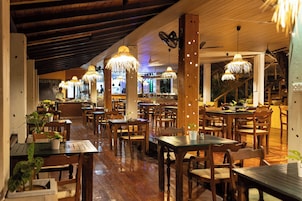 Café da manhã, almoço e jantar