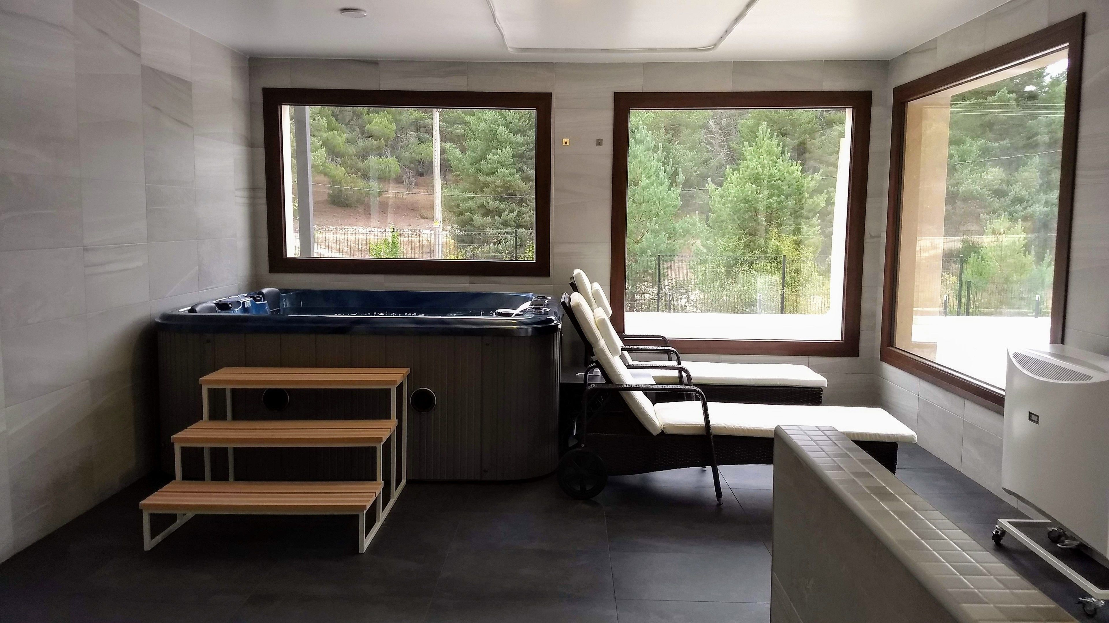 三溫暖烤箱、浴缸