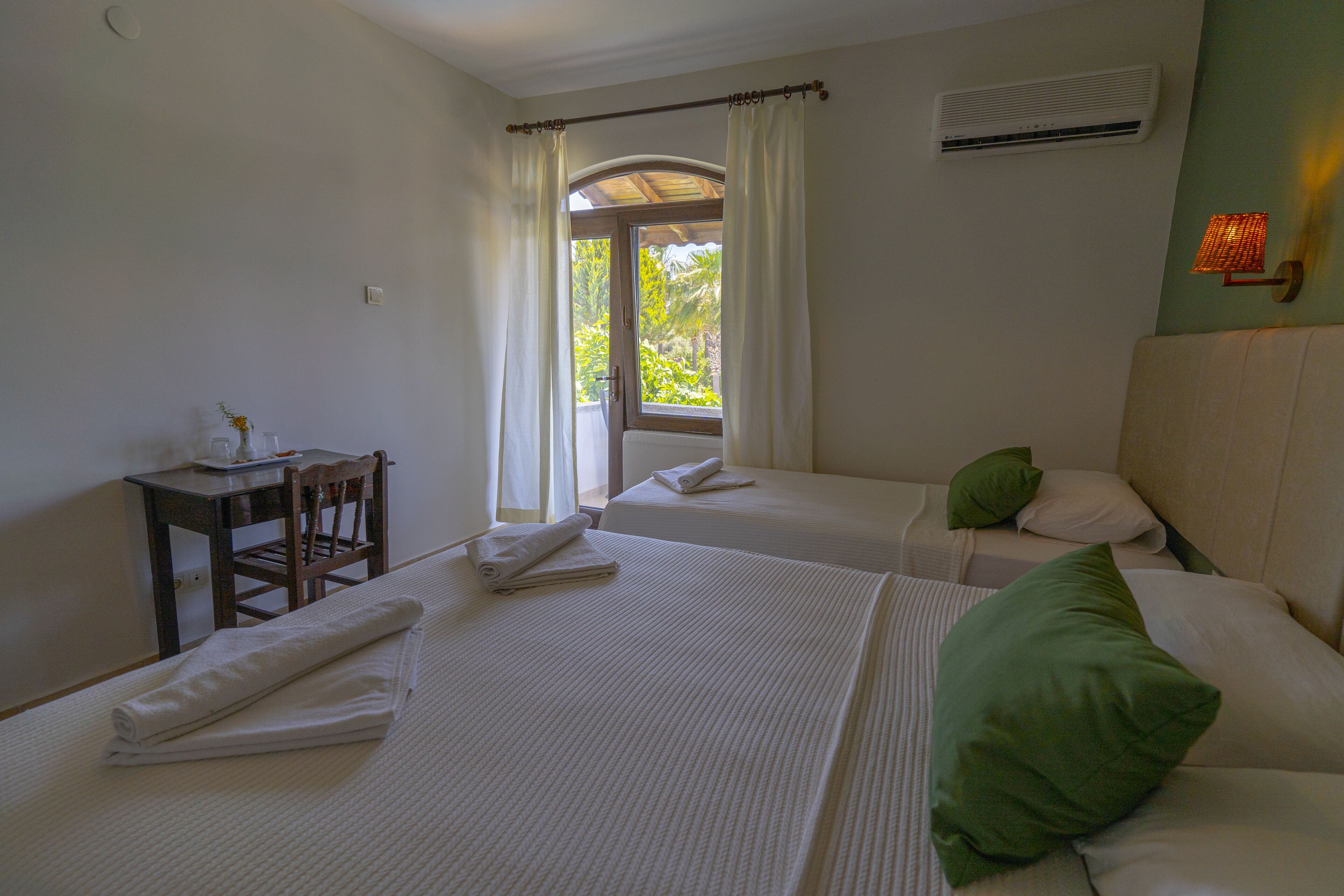 standard triple room | private kitchen