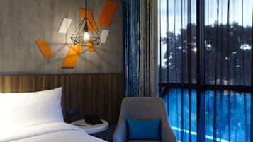 Roupas de cama premium, cofres nos quartos, individualmente decorados