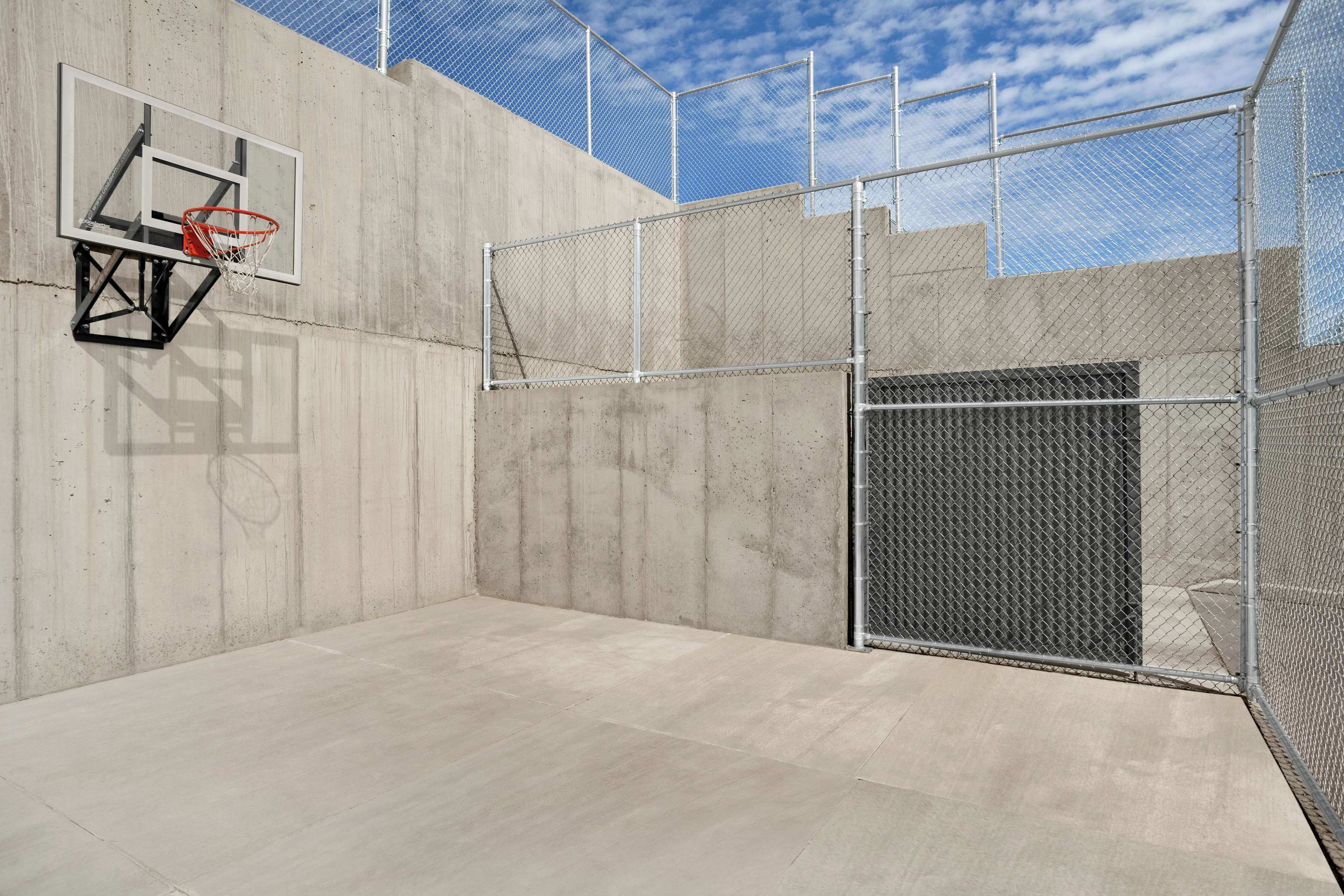 sports court