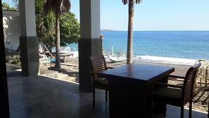 Beach Double Deluxe | Beach/ocean view - Amed Beach Villa (Karangasem)