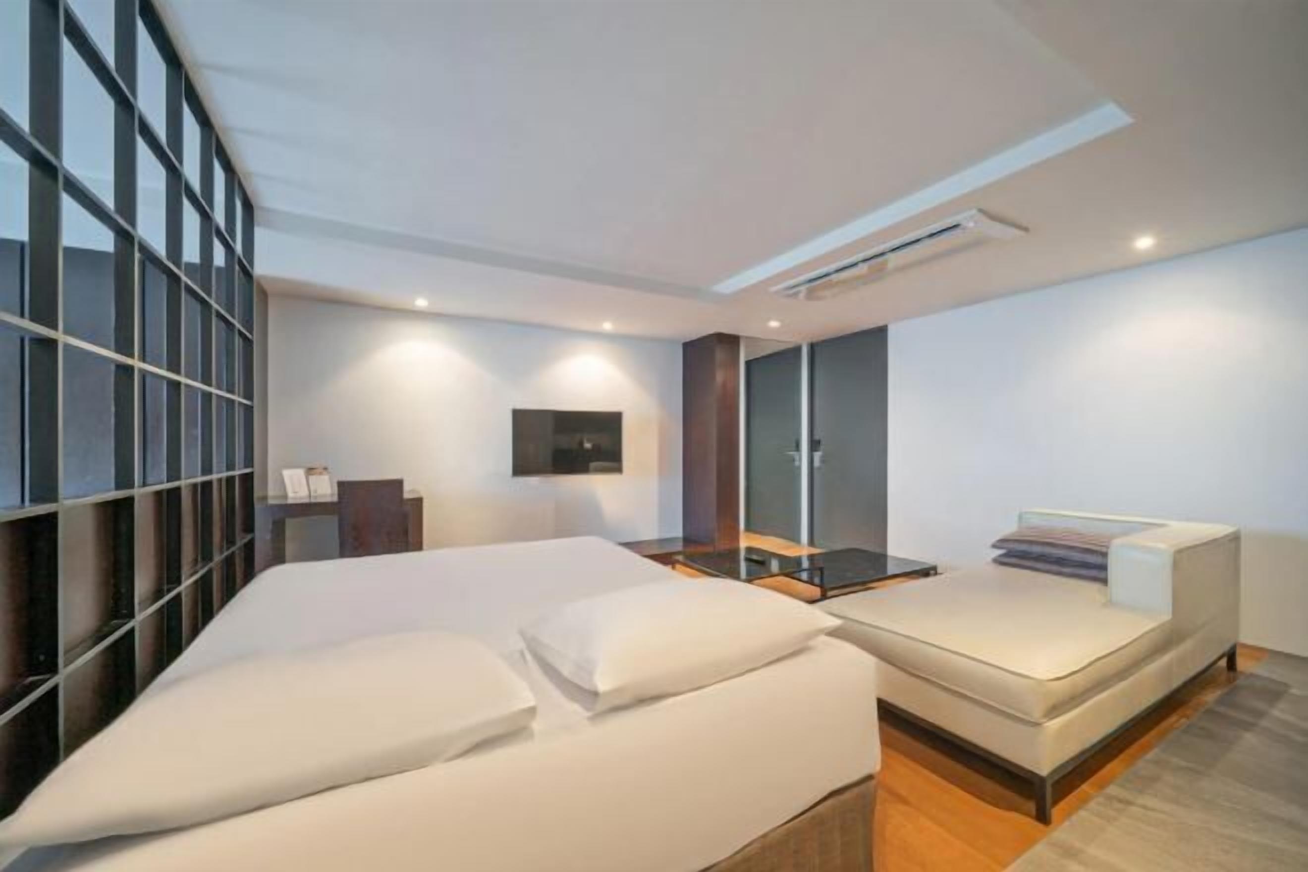 Insonorización, wifi gratis y ropa de cama 