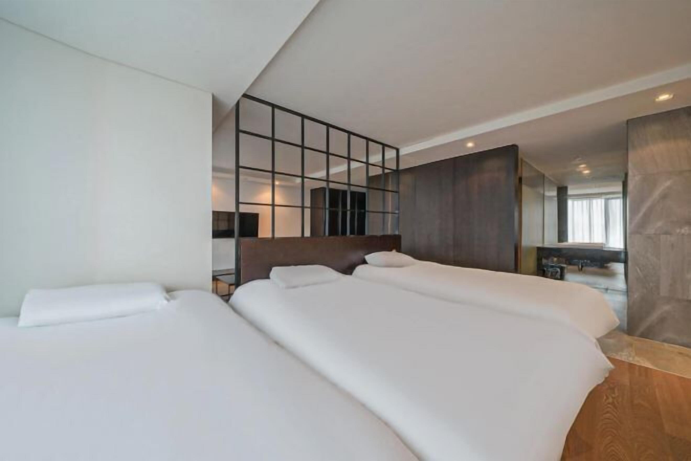 Insonorización, wifi gratis y ropa de cama 