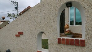 Exterior detail - Bear Homestay (Taitung)
