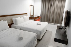 高級客房 | 熨斗/熨衫板、免費 Wi-Fi