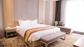 Habitación doble superior | Escritorio, cortinas opacas, wifi gratis