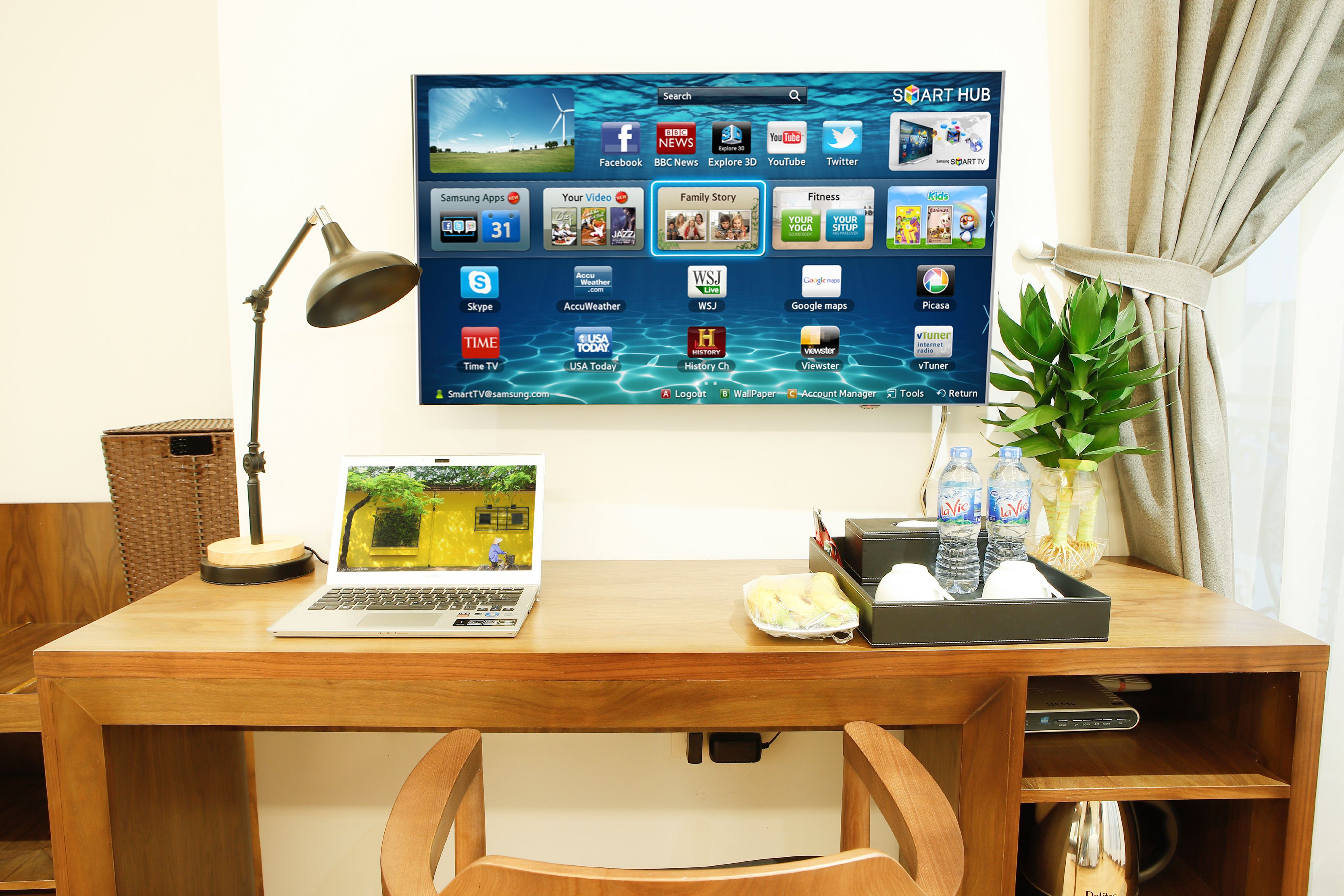 studio, city view (twin) | view from room