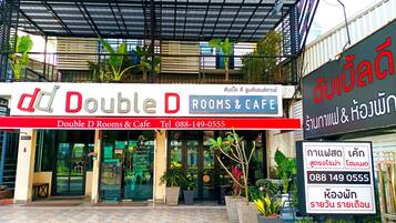 Façade de lâhĂ©bergement