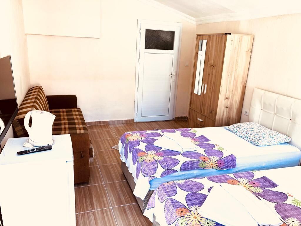 Premium bedding, minibar, individually decorated, individually furnished