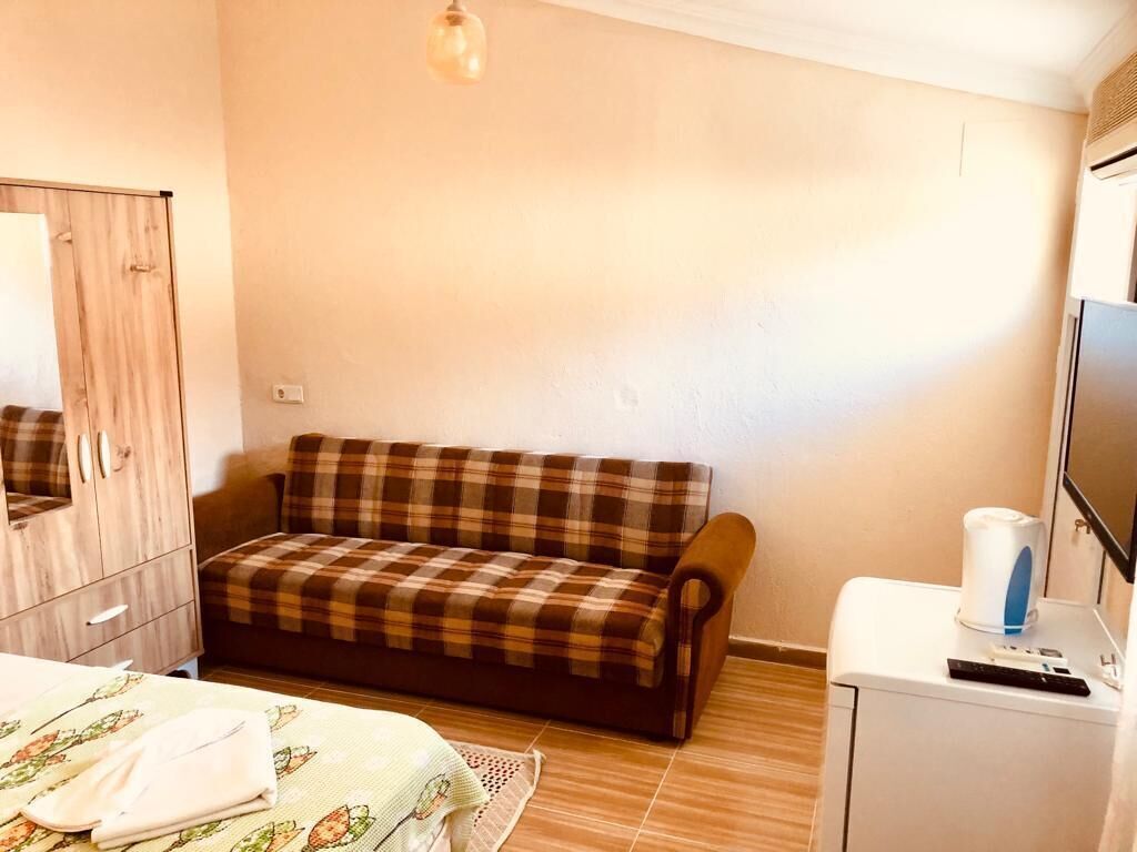Premium bedding, minibar, individually decorated, individually furnished