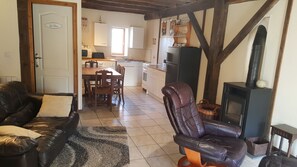 平房, 2 間臥室 (Gîte 1) | 私人廚房 | 大型冰箱、微波爐、烤箱、爐台