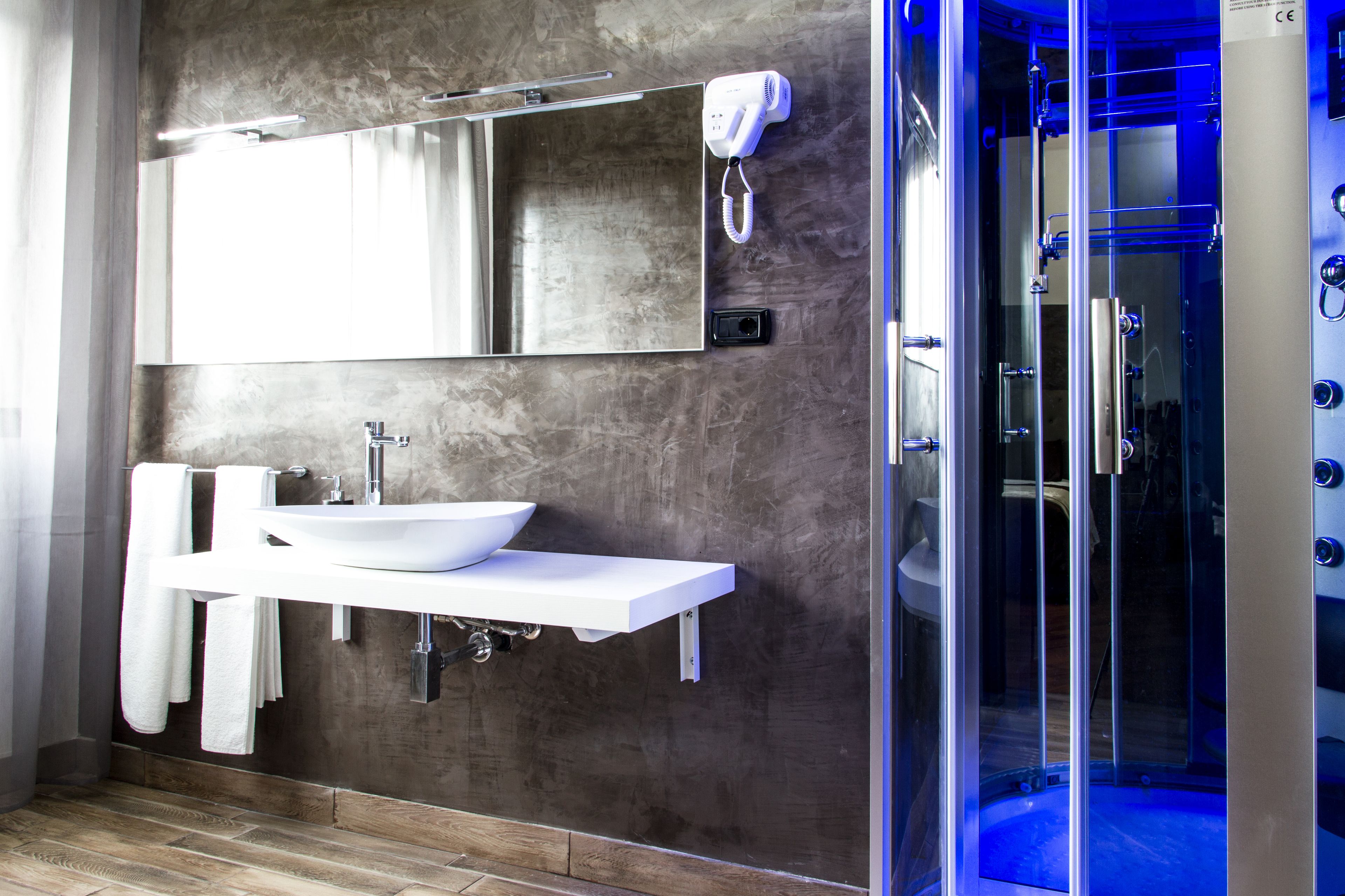 Foto - B2In Suite & Office