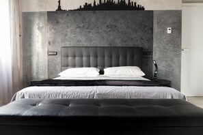 Minibar y caja de seguridad en la habitación