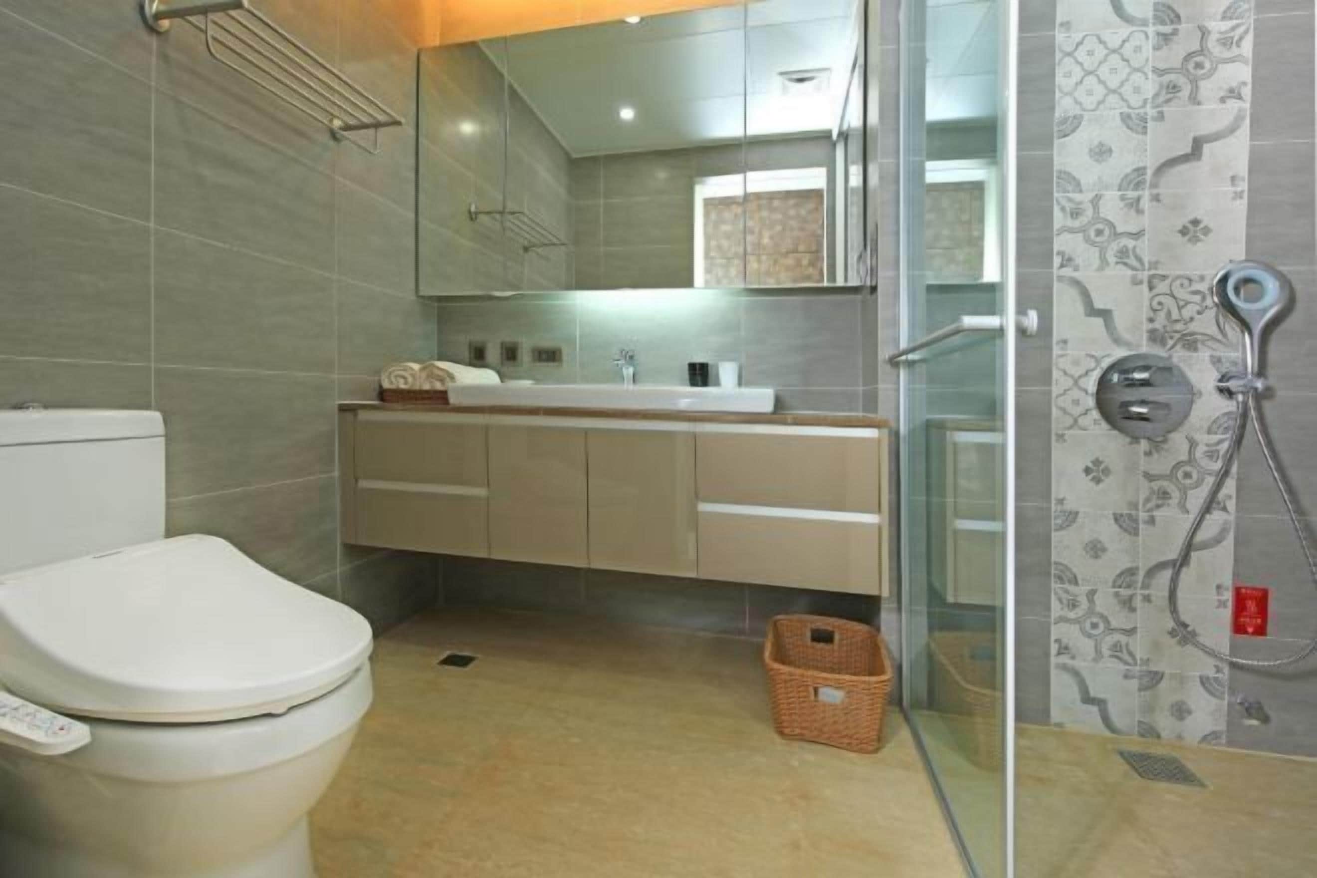 Free toiletries, hair dryer, slippers, electronic bidet