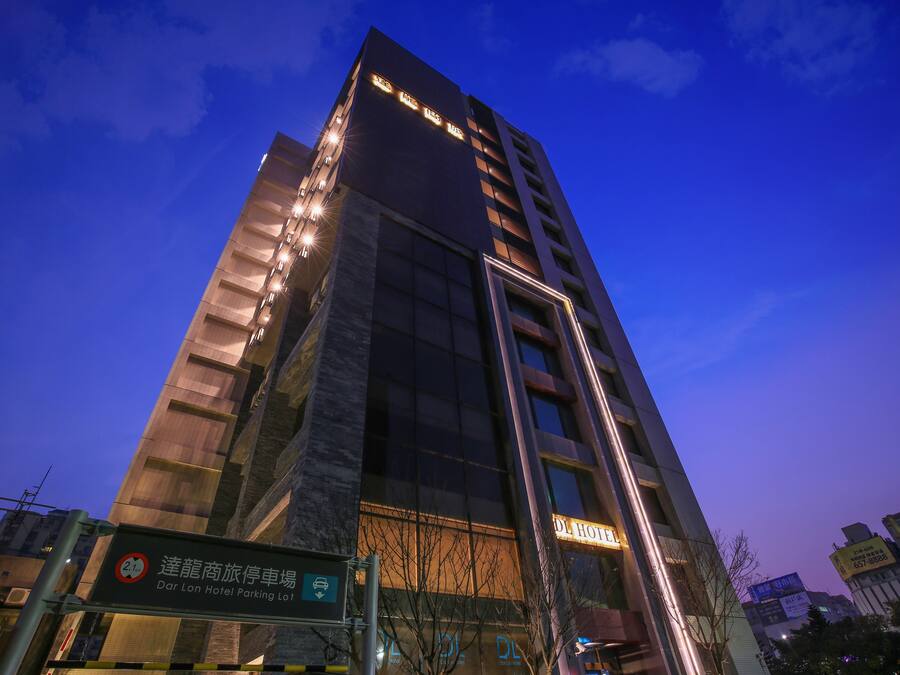 Fasade – kveld/natt