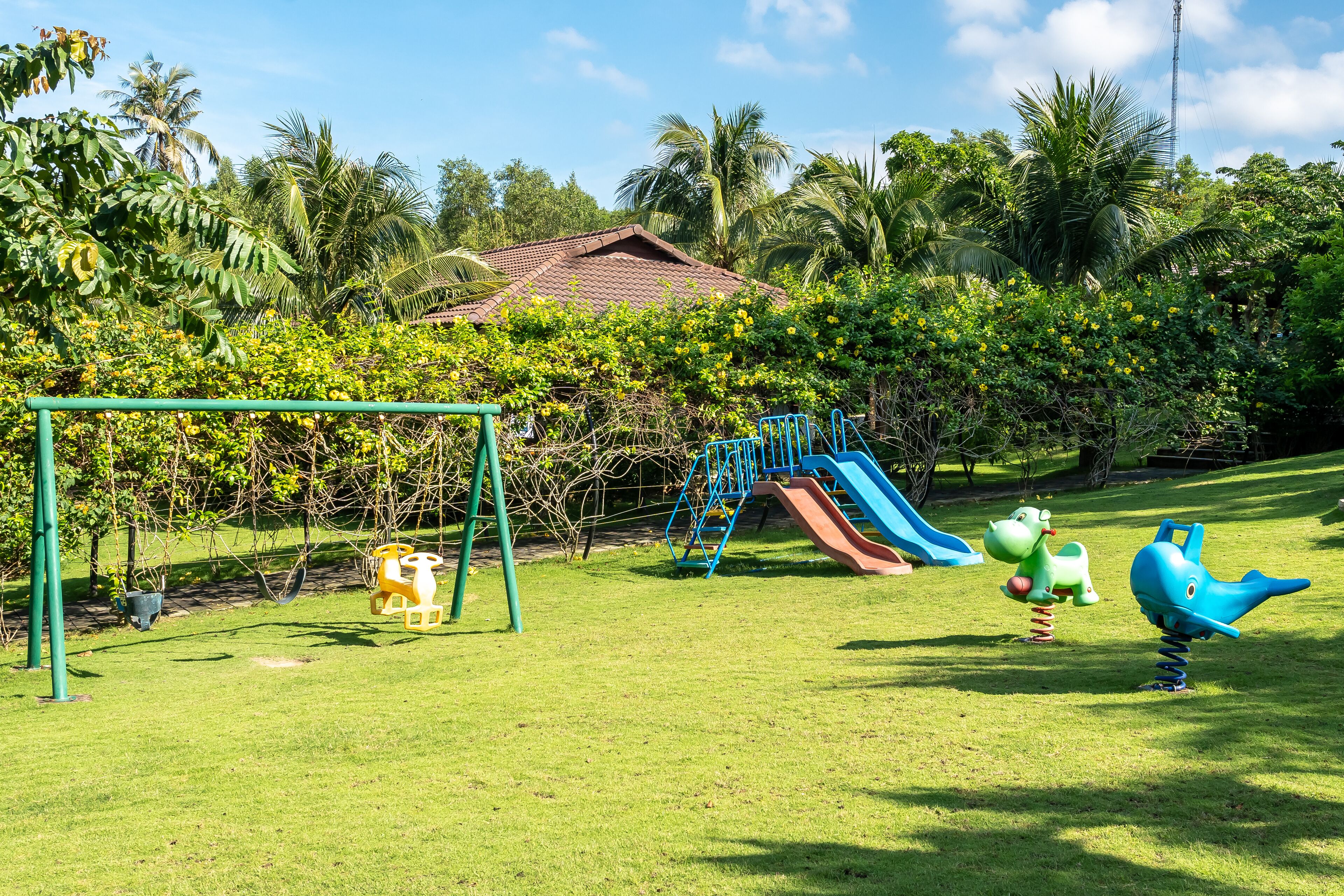 children’s play area – outdoor
