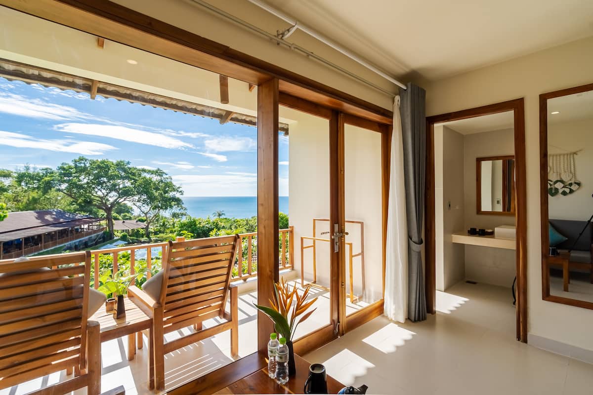 premium deluxe ocean view | 2 bedrooms, minibar, in-room safe, blackout curtains