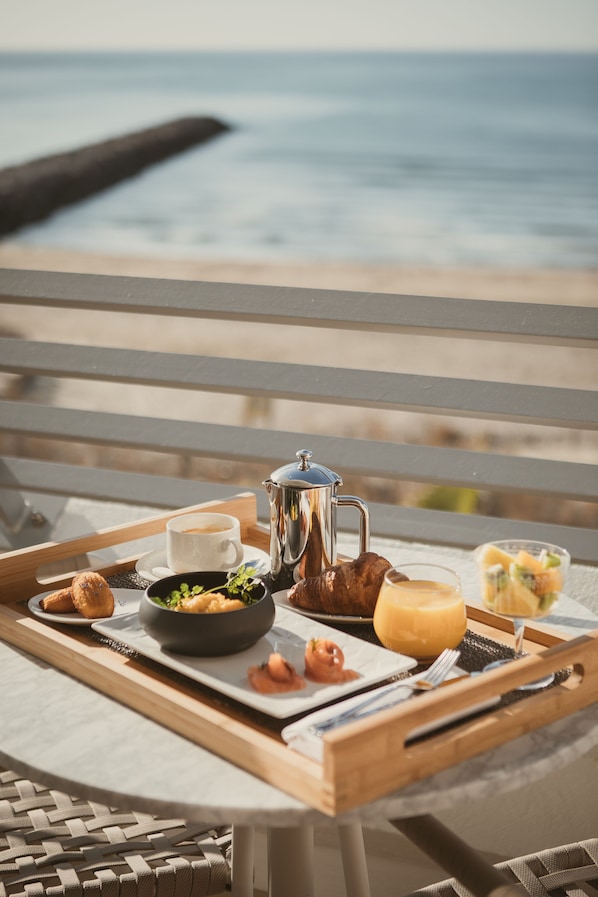 Suite, balcon, vue mer | Terrasse/Patio