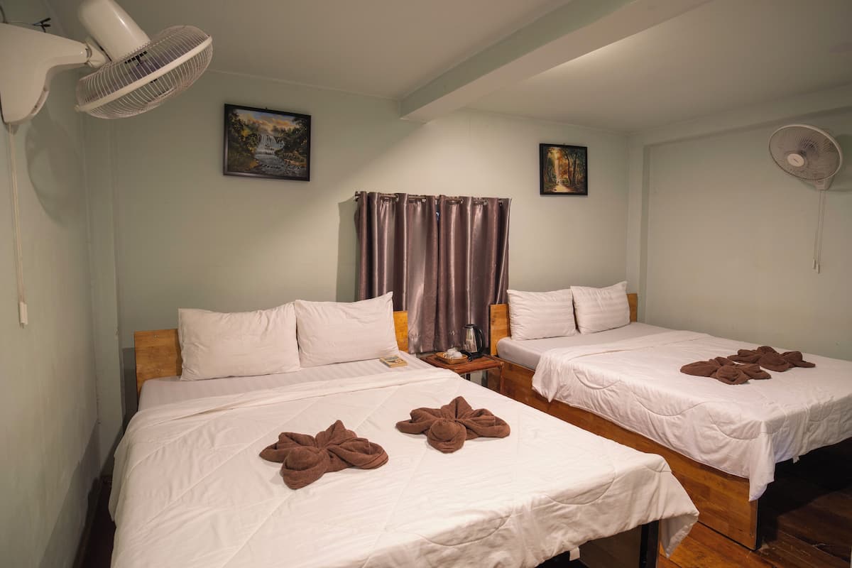 Coffres-forts dans les chambres, bureau, Wi-Fi gratuit