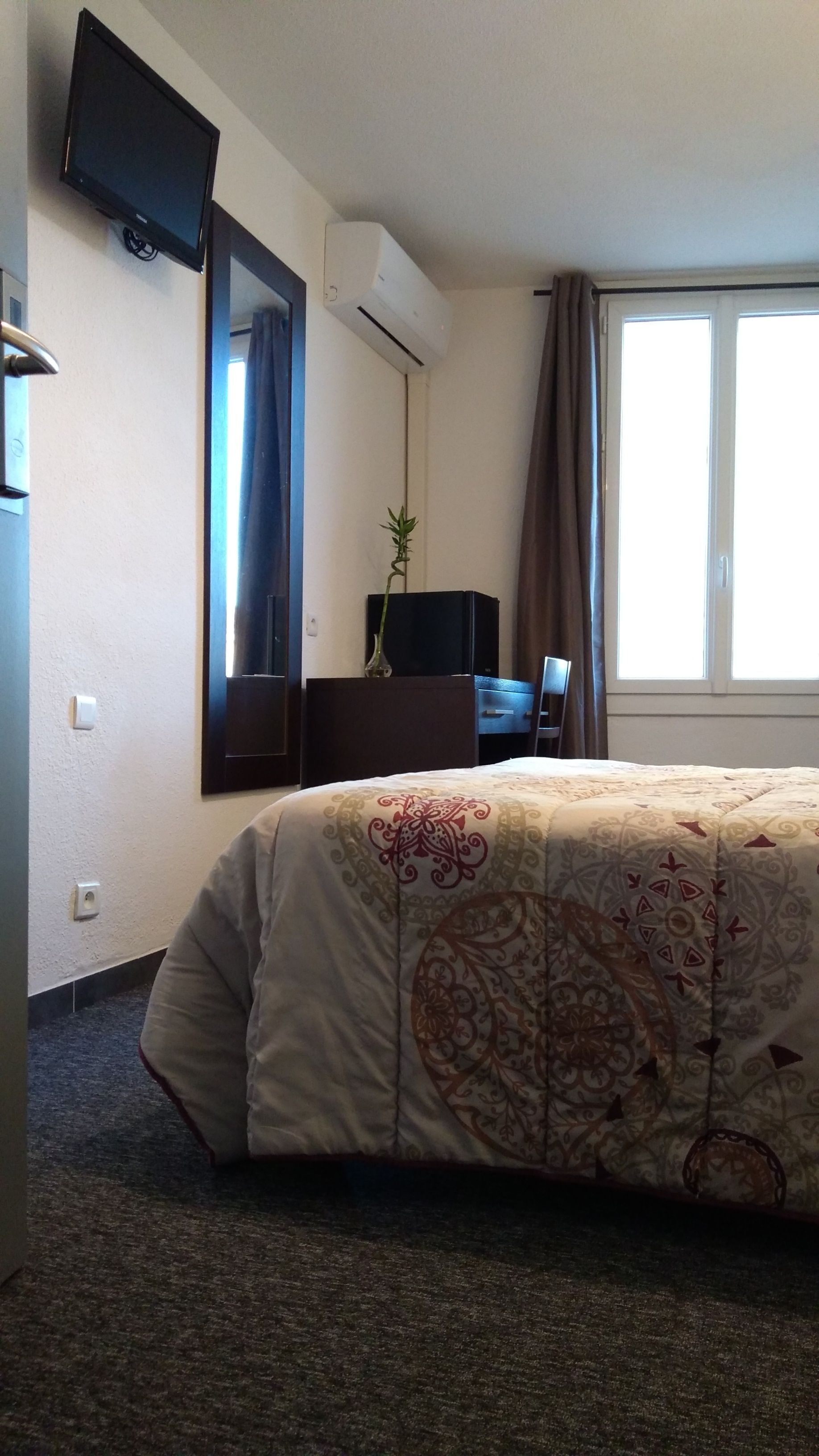 1 bedroom, in-room safe, blackout drapes, soundproofing