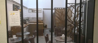 Mauguio Center Hôtel