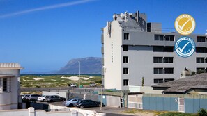 Exterior - Neptunes Rest Muizenberg Beach (Cape Town)