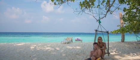 Una spiaggia nelle vicinanze