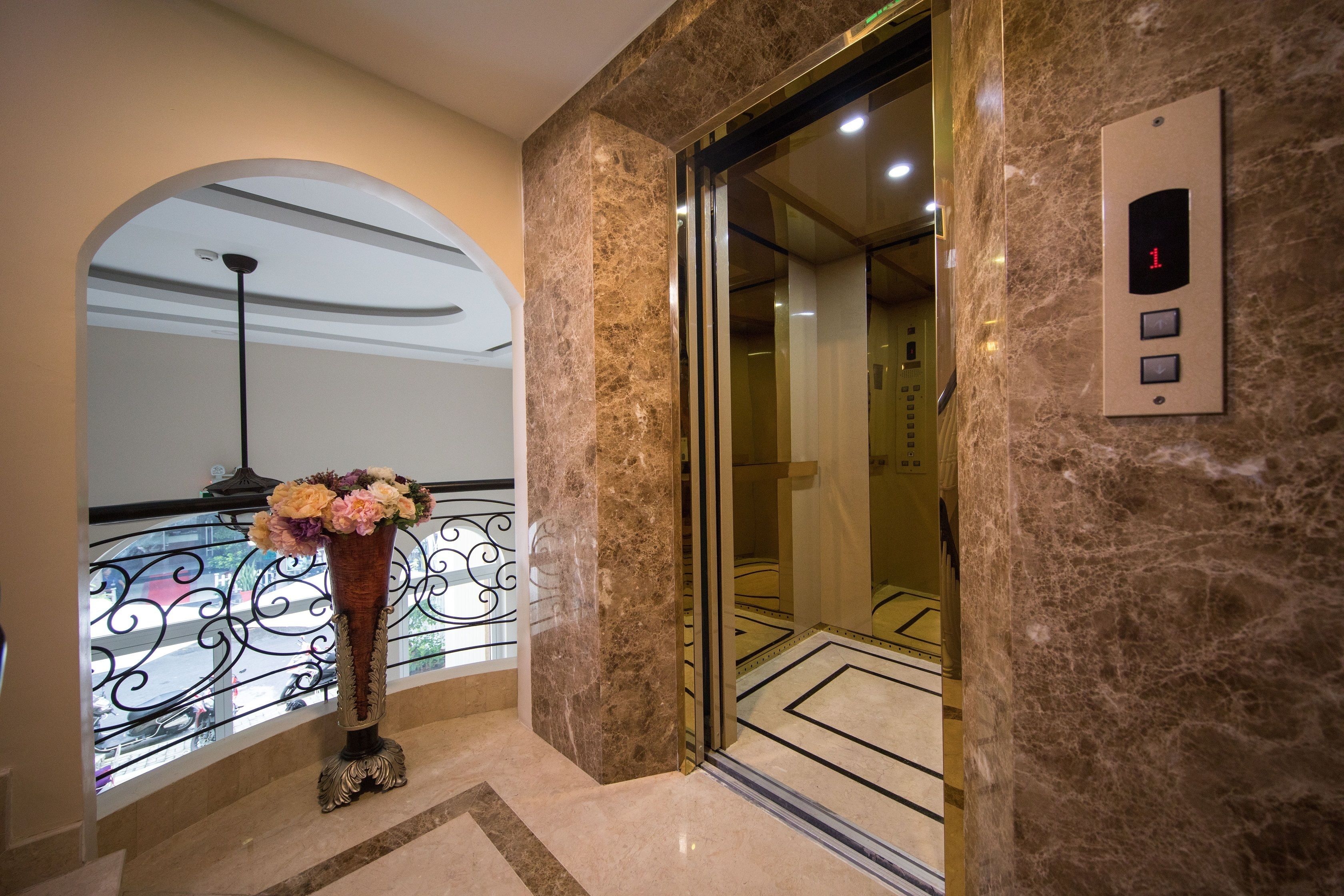 Foto - Saigon By Night Luxury Hotel