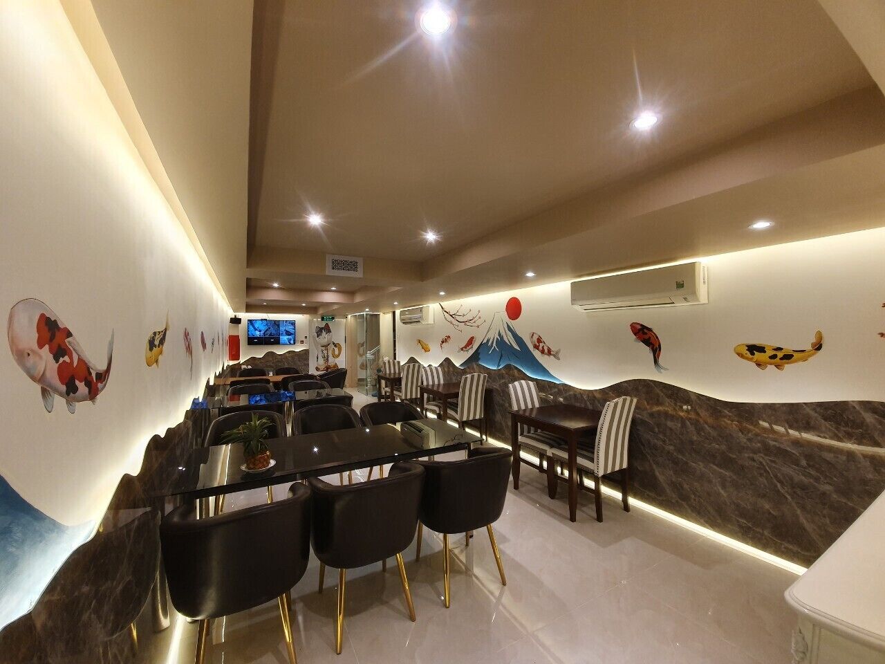 Photo - Saigon By Night Luxury Hotel