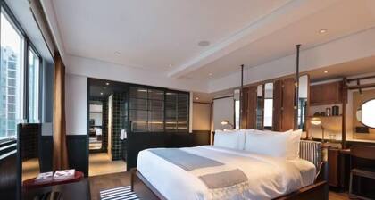 Saigon By Night Luxury Hotel