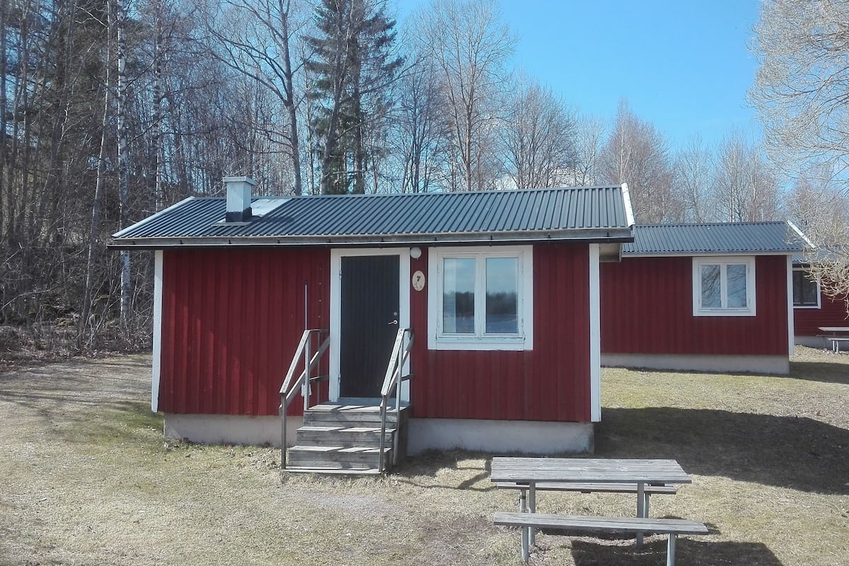 Cabane Confort | Rideaux occultants, Wi-Fi gratuit