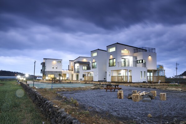 واجهة المنشأة