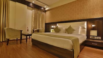 Standard Single Room, 1 Bedroom, Accessible, City View | 1 bedroom, minibar, in-room safe, desk