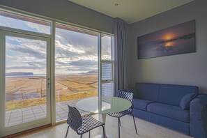 스튜디오, 바다 전망 | 객실 내 식사 공간