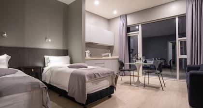 Black Beach Suites