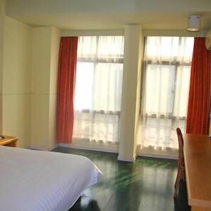 Room - Home Inn (Hangzhou)