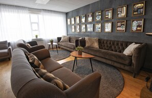 Shared Dormitory, Women only | Living area - B14 Hostel (Reykjavik)