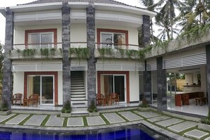 Front of property - Bali Lane Villa (Ubud)