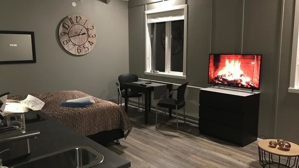 Studio, 1 grand lit (1) | Coin cuisine privé