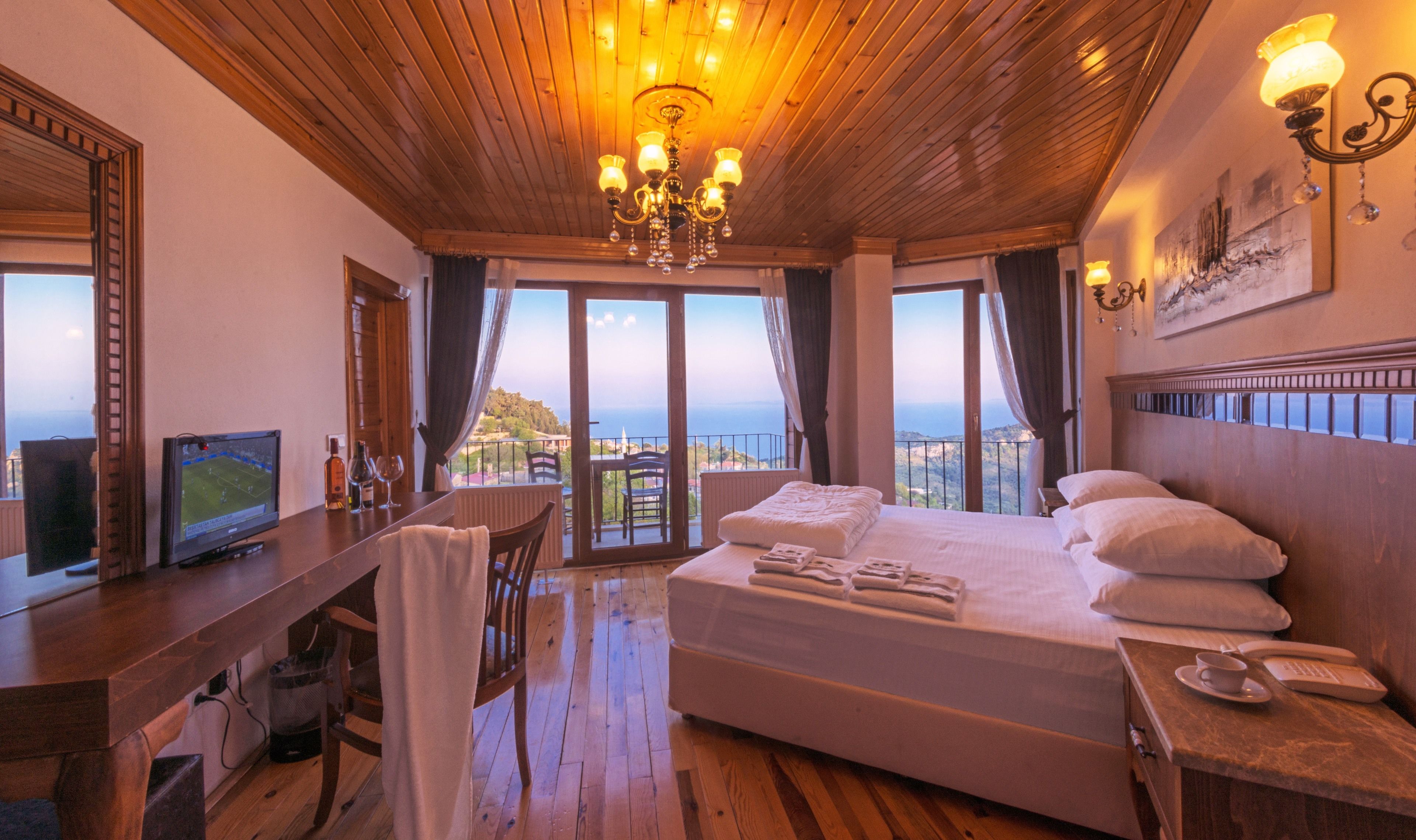 Deluxe Room, Fireplace, Sea View | View from room