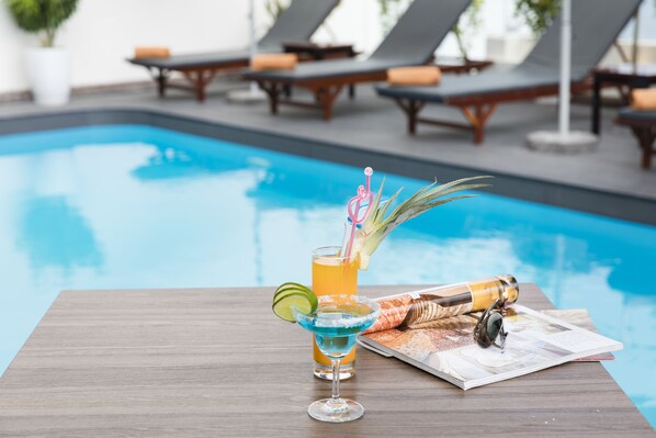 Pool - Sochi Hotel (Nha Trang)